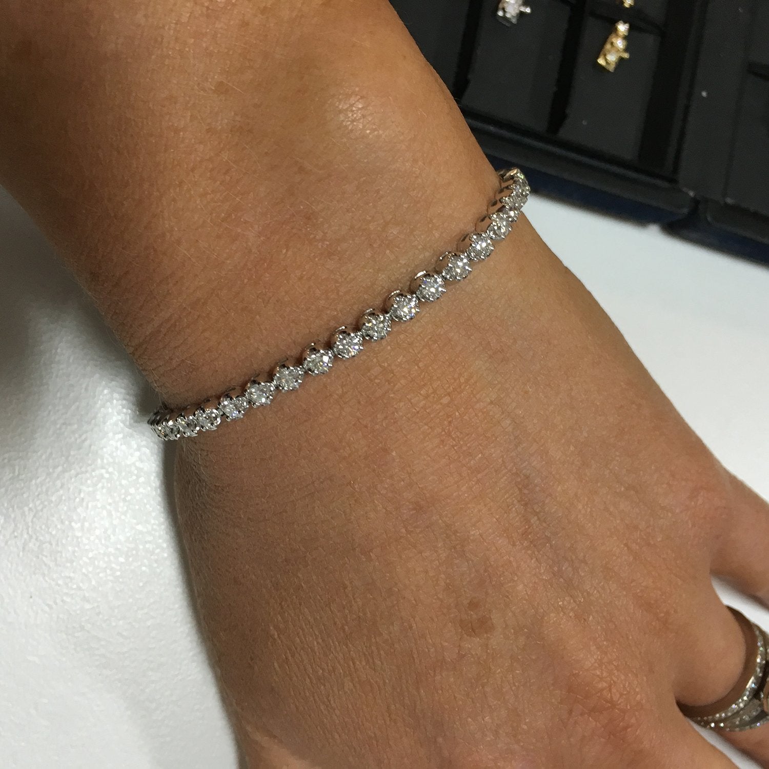 3 carat diamond tennis bracelet white gold - Australian Diamond Network